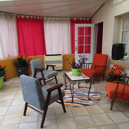 Chambre D'Hotes Mansardee Saint-Ouen-les-Vignes Buitenkant foto